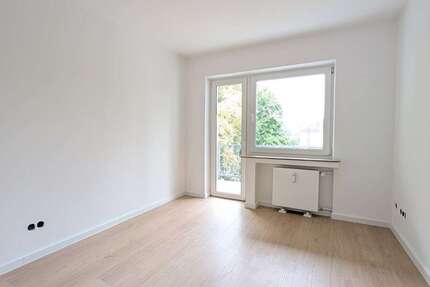 Wohnung Düsseldorf Eller - 2 Zimmer, 49 m&sup2;, 686&euro; | Angebot:27180271