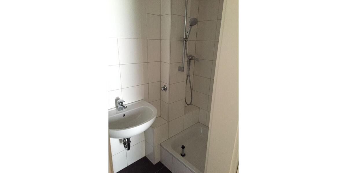 Erdgeschoßwohnung Wuppertal - 3 Zimmer, 65 m&sup2;, 730&euro; | Angebot:24847198