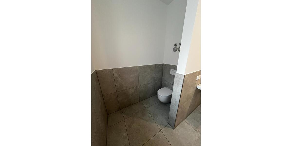 Erdgeschoßwohnung Baden-Baden Lichtental - 3 Zimmer, 79 m&sup2;, 1.250&euro; | Angebot:24867043