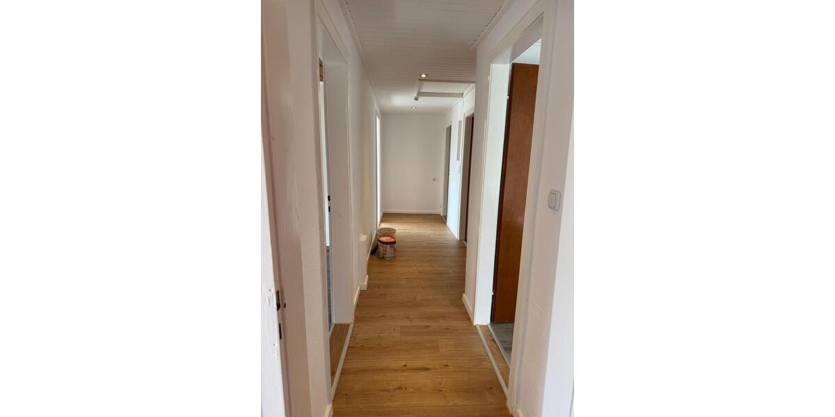 Etagenwohnung Nienburg (Weser) - 4 Zimmer, 92 m&sup2;, 640&euro; | Angebot:26255412