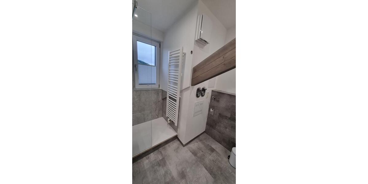 Dachgeschoßwohnung Deggendorf - 1 Zimmer, 26 m&sup2;, 350&euro; | Angebot:25537237