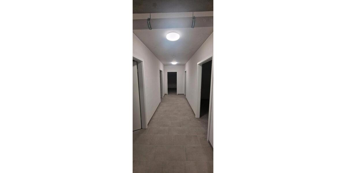 Etagenwohnung Friesoythe - 5 Zimmer, 90 m&sup2;, 3&euro; | Angebot:26429406