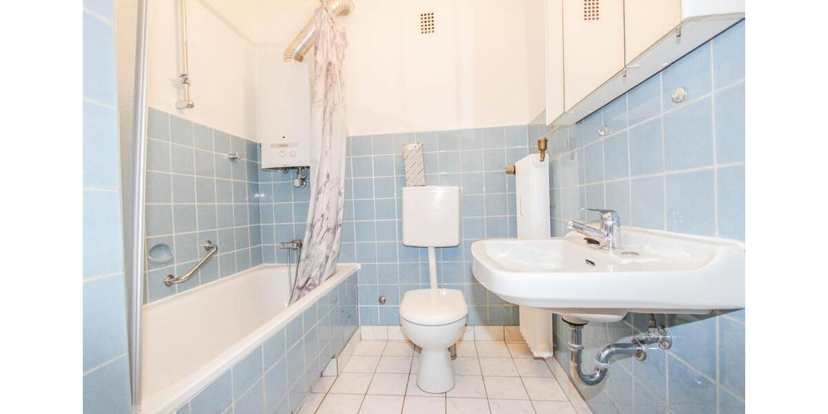 Charmante Dachgeschosswohnung in Zentraler Lage von Neuss 2 zimmer