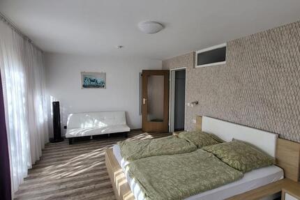 Wohnen auf Zeit Böblingen - 1 Zimmer, 35 m&sup2;, 1.100&euro; | Angebot:26213573