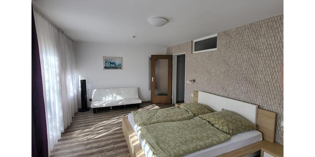 Wohnen auf Zeit Böblingen - 1 Zimmer, 35 m&sup2;, 1.100&euro; | Angebot:26213573