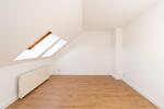 Dachgeschoßwohnung Pulsnitz - 4 Zimmer, 93 m&sup2;, 850&euro; | Angebot:23571123