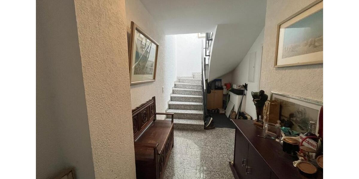 Einfamilienhaus Bodenheim - 4 Zimmer, 125 m&sup2;, 1.700&euro; | Angebot:26375454
