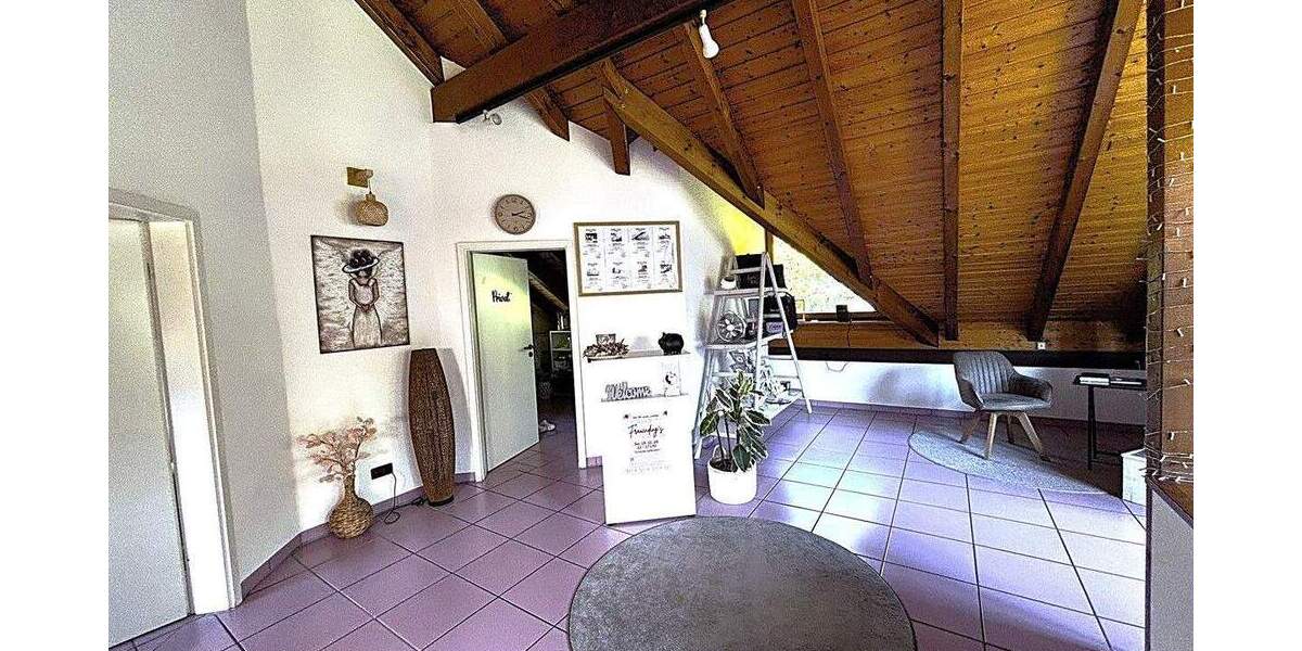 Gewerbeobjekt Epfendorf - 3 Zimmer, 75 m&sup2;, 585&euro; | Angebot:24765735