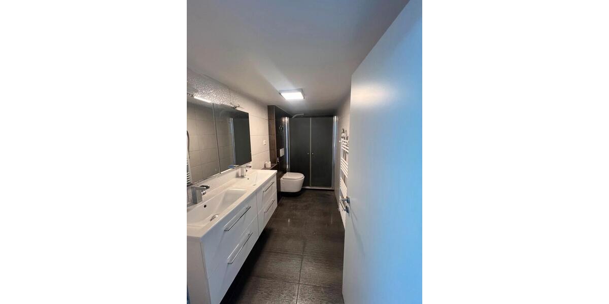 Etagenwohnung Bad Buchau - 5 Zimmer, 125 m&sup2;, 850&euro; | Angebot:25418131