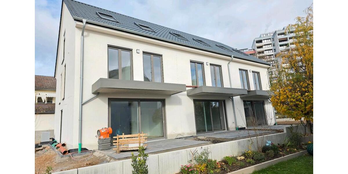 Neubau! Luxuriöses Haus mit Küche zu vermieten! Erstbezug! 5 zimmer
