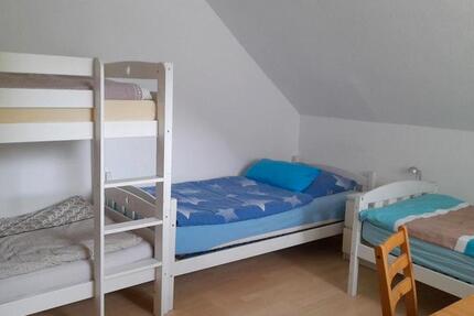 Wohnen auf Zeit Korschenbroich - 5 Zimmer, 150 m&sup2;, 16&euro; | Angebot:24756936
