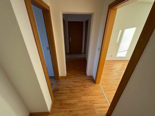 Etagenwohnung Wermsdorf - 2 Zimmer, 55 m&sup2;, 359&euro; | Angebot:24636156