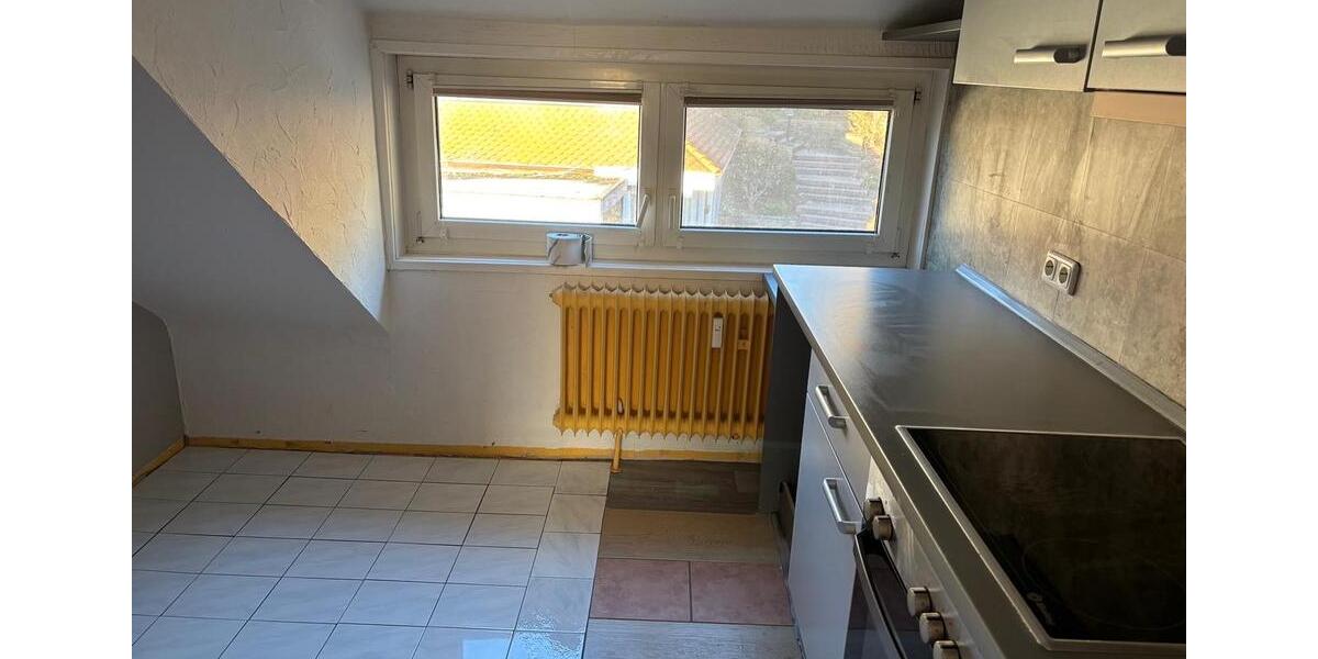 Dachgeschoßwohnung Hünfeld - 3 Zimmer, 71 m&sup2;, 900&euro; | Angebot:24627259