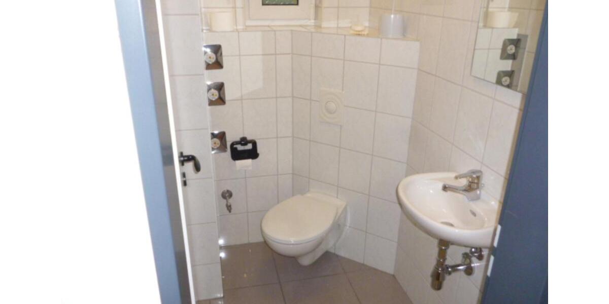 Wohnen auf Zeit Siegen Weidenau - 40 Zimmer, 120 m&sup2;, 420&euro; | Angebot:25840000