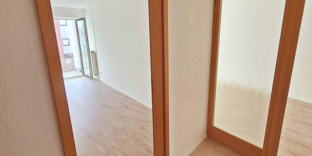 Etagenwohnung Schwerin Krebsförden - 2 Zimmer, 66 m&sup2;, 600&euro; | Angebot:25676969