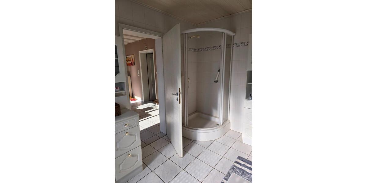 Hochparterre Neu-Eichenberg Eichenberg - 3 Zimmer, 112 m&sup2;, 1.075&euro; | Angebot:26134400