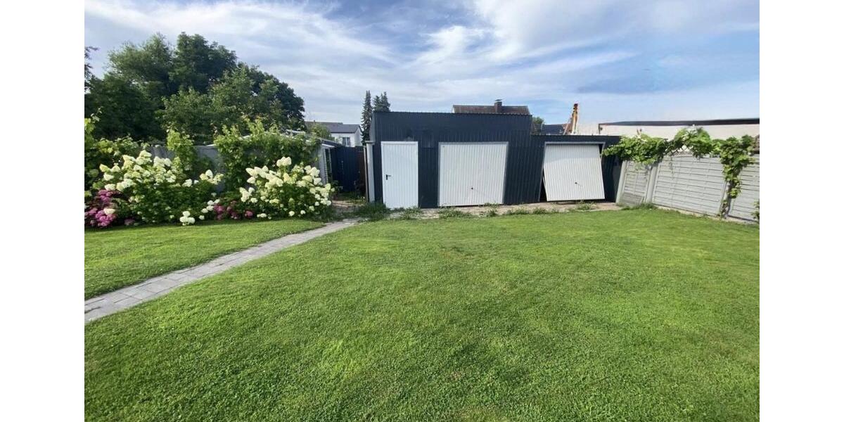 Bungalow Porta Westfalica - 5 Zimmer, 142 m&sup2;, 2.500&euro; | Angebot:25313042