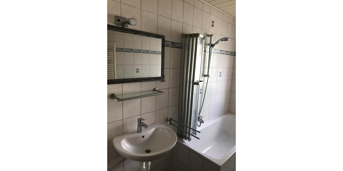 Hochparterre Hof Christiansreuth - 2 Zimmer, 54 m&sup2;, 430&euro; | Angebot:26233567