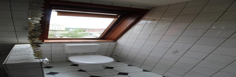 Dachgeschoßwohnung Lunzenau - 4 Zimmer, 81 m&sup2;, 430&euro; | Angebot:24940982