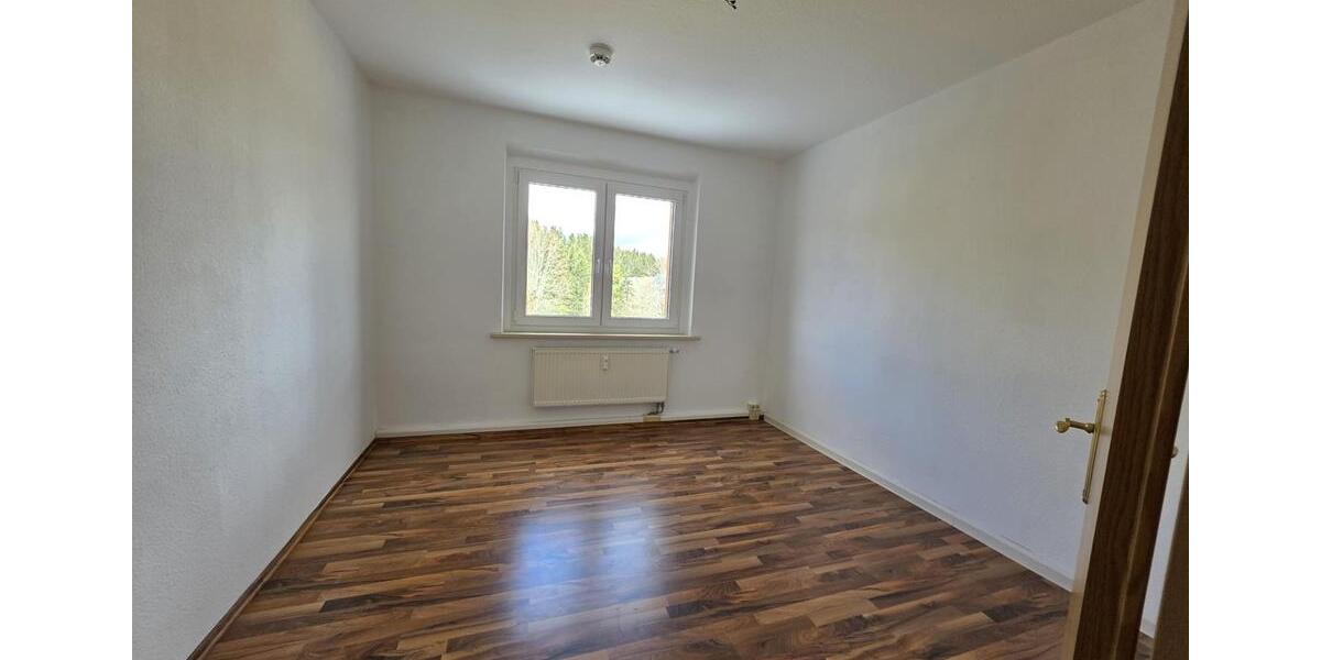 Etagenwohnung Oberhof - 3 Zimmer, 60 m&sup2;, 380&euro; | Angebot:26041698