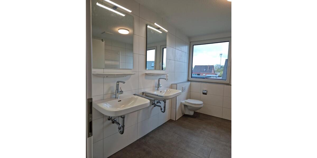 Dachgeschoßwohnung Surwold - 4 Zimmer, 91 m&sup2;, 700&euro; | Angebot:26313545
