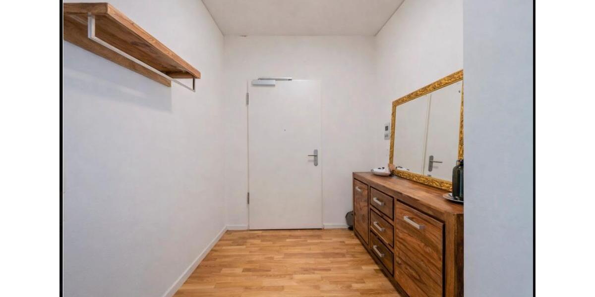 Etagenwohnung Berlin Mitte - 3 Zimmer, 100 m&sup2;, 2.400&euro; | Angebot:26049560