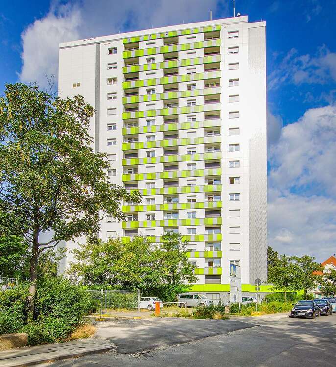Wohnung zum Mieten in Dresden 236,63 € 26.89 m²