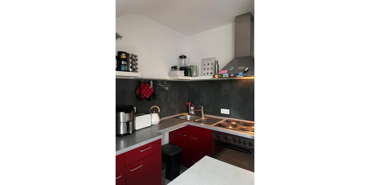 Dachgeschoßwohnung Mönchengladbach Süd - 2 Zimmer, 35 m&sup2;, 510&euro; | Angebot:26485657