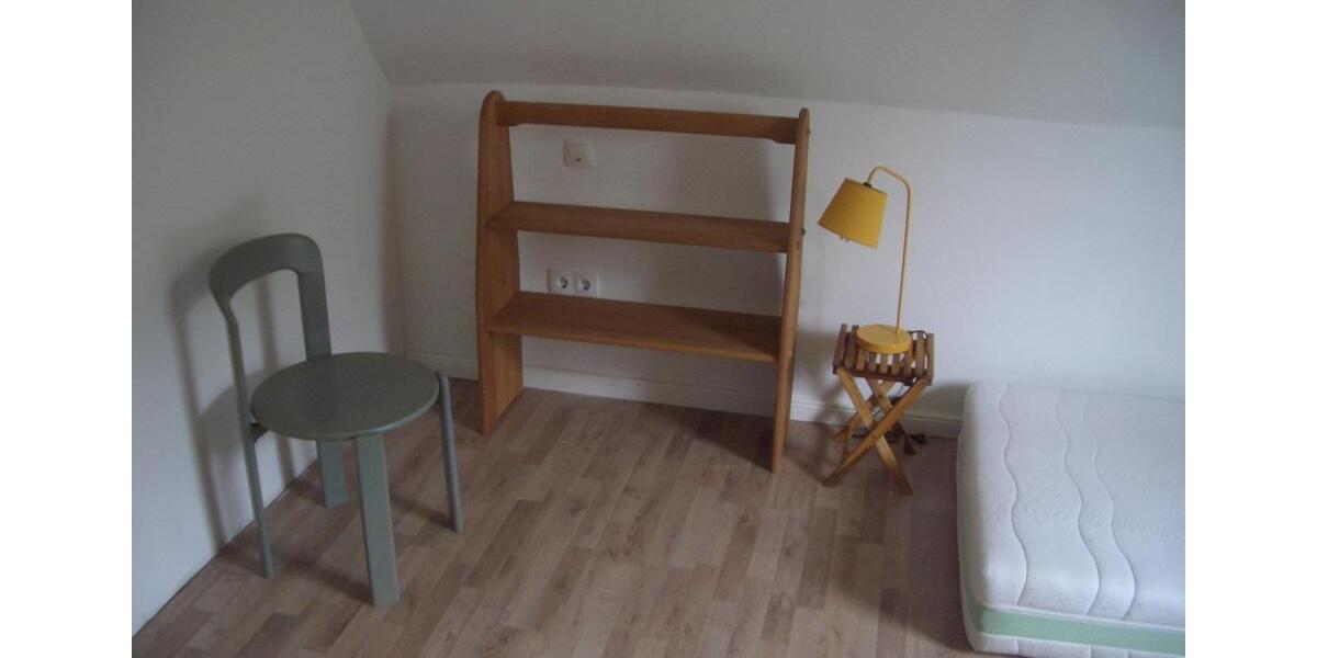 Wohnen auf Zeit Witzenhausen - 1 Zimmer, 14 m&sup2;, 300&euro; | Angebot:26568086