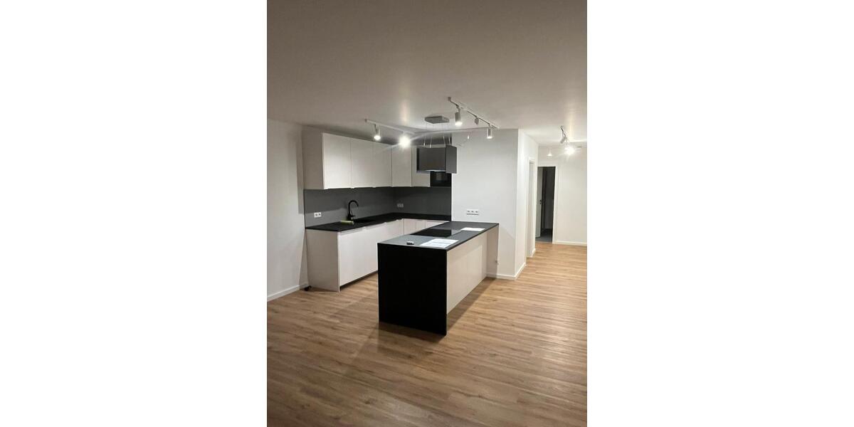 Erdgeschoßwohnung Nürtingen - 4 Zimmer, 110 m&sup2;, 1.590&euro; | Angebot:24719607