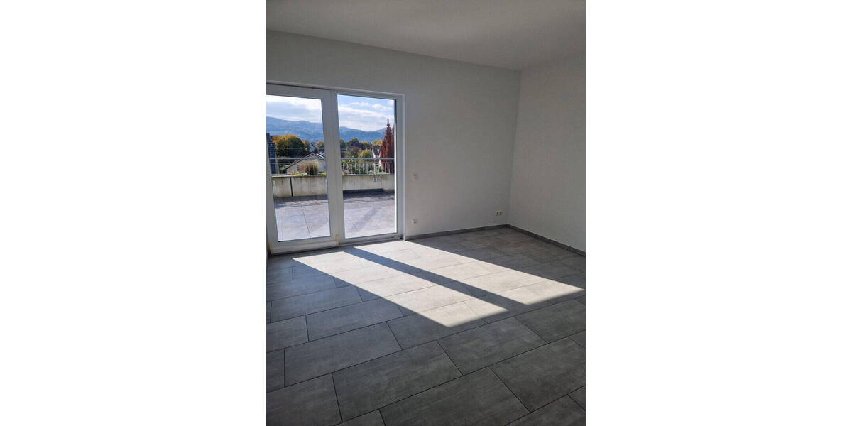 Terrassenwohnung 79639 Grenzach Wyhlen Wyhlen - 4 Zimmer, 155 m&sup2;, 1.950&euro; | Angebot:26330471