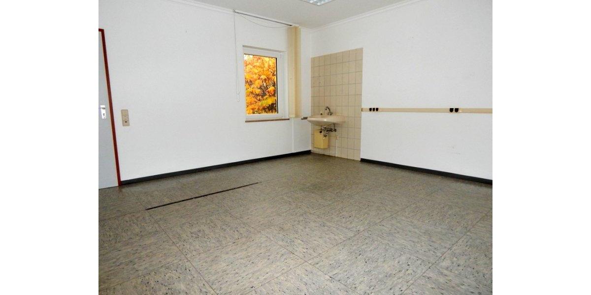 Gewerbeobjekt Losheim am See - 1.050&euro; | Angebot:26632536