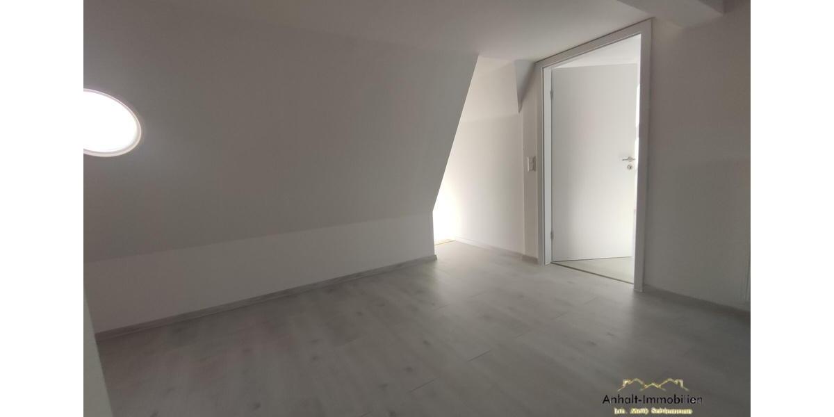 Maisonettenwohnung Delitzsch - 4 Zimmer, 114 m&sup2;, 950&euro; | Angebot:25376953
