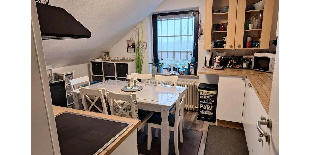Dachgeschoßwohnung Halver - 3 Zimmer, 75 m&sup2;, 550&euro; | Angebot:24308013