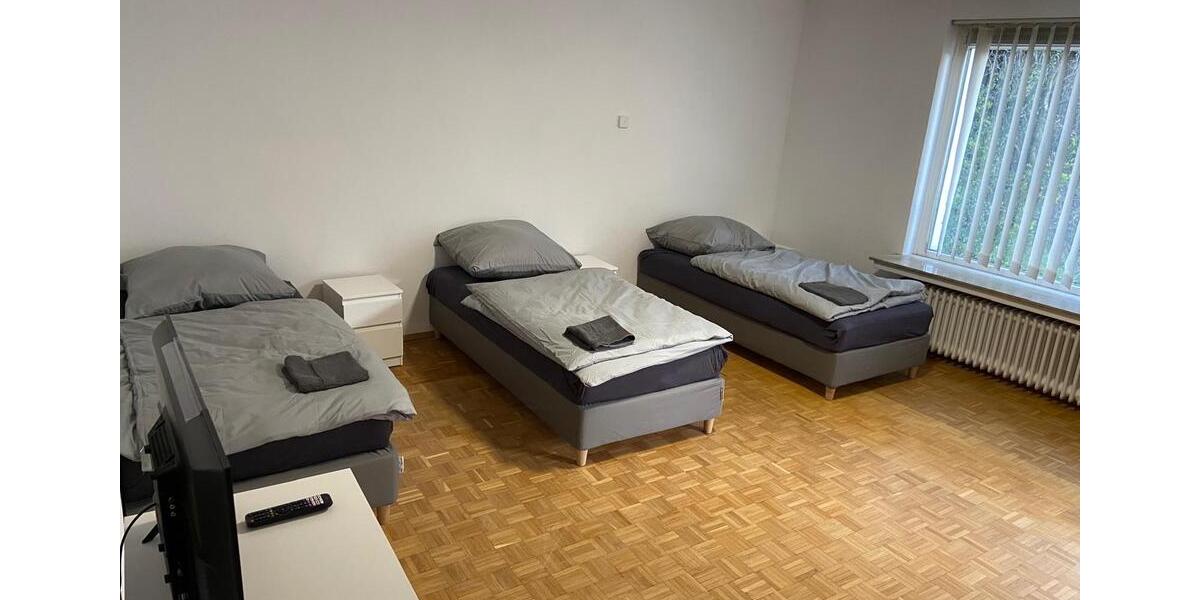 Wohnen auf Zeit Norderstedt Garstedt - 6 Zimmer, 125 m&sup2;, 5.500&euro; | Angebot:26013956