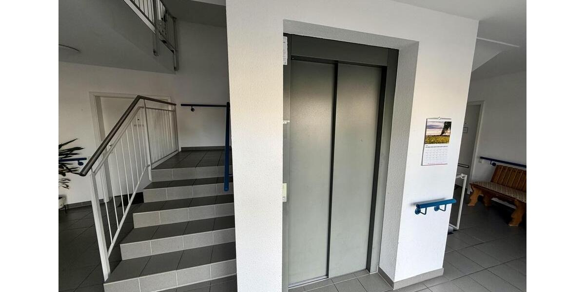 Etagenwohnung Riedstadt - 2 Zimmer, 58 m&sup2;, 760&euro; | Angebot:26226879