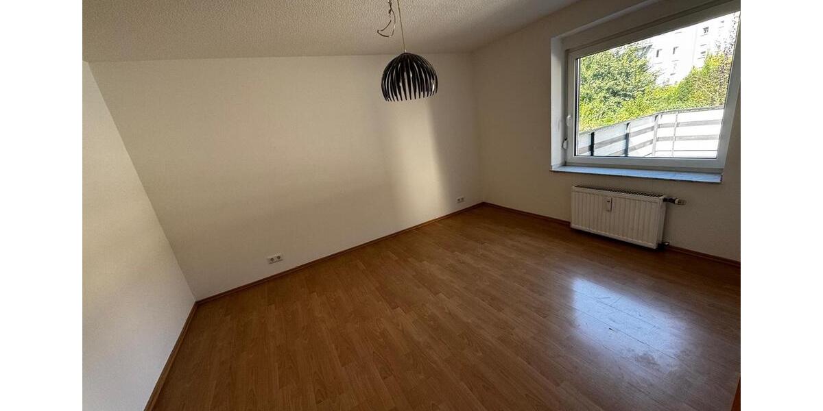 Etagenwohnung Recklinghausen Berghausen - 2 Zimmer, 81 m&sup2;, 595&euro; | Angebot:24599586