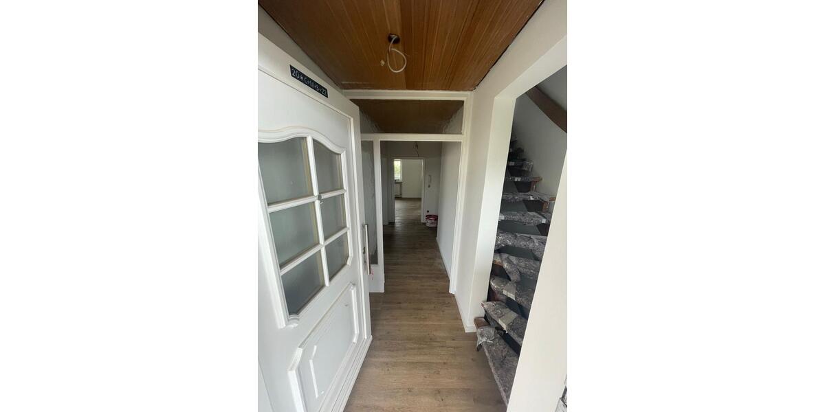 Einfamilienhaus Hemau - 6 Zimmer, 155 m&sup2;, 1.400&euro; | Angebot:24827164