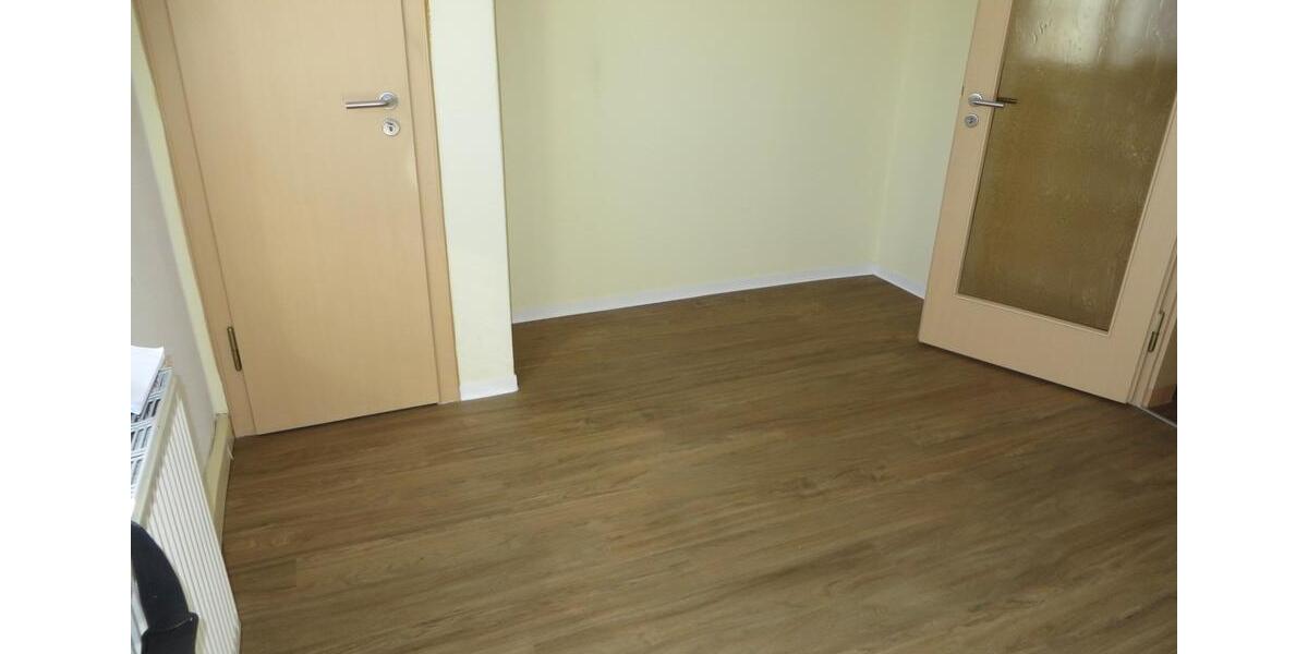 Schöne, helle 3-Zi-Whg in toller Lage auf dem Pirnaer Sonnenstein 3 zimmer