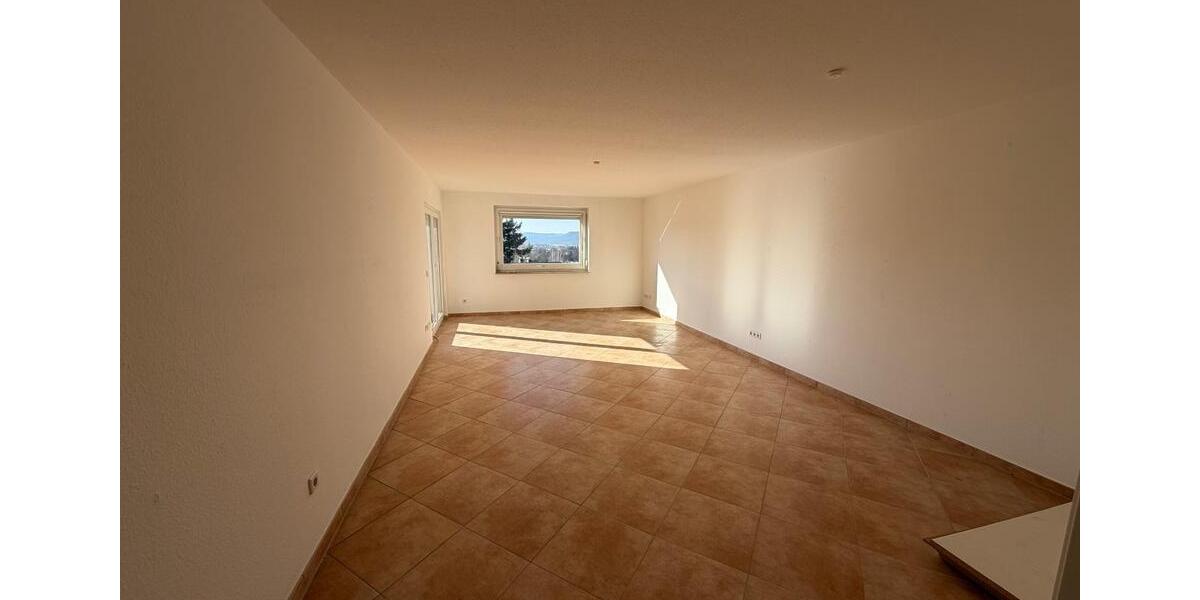 Etagenwohnung Holzminden - 5 Zimmer, 130 m&sup2;, 975&euro; | Angebot:25232072