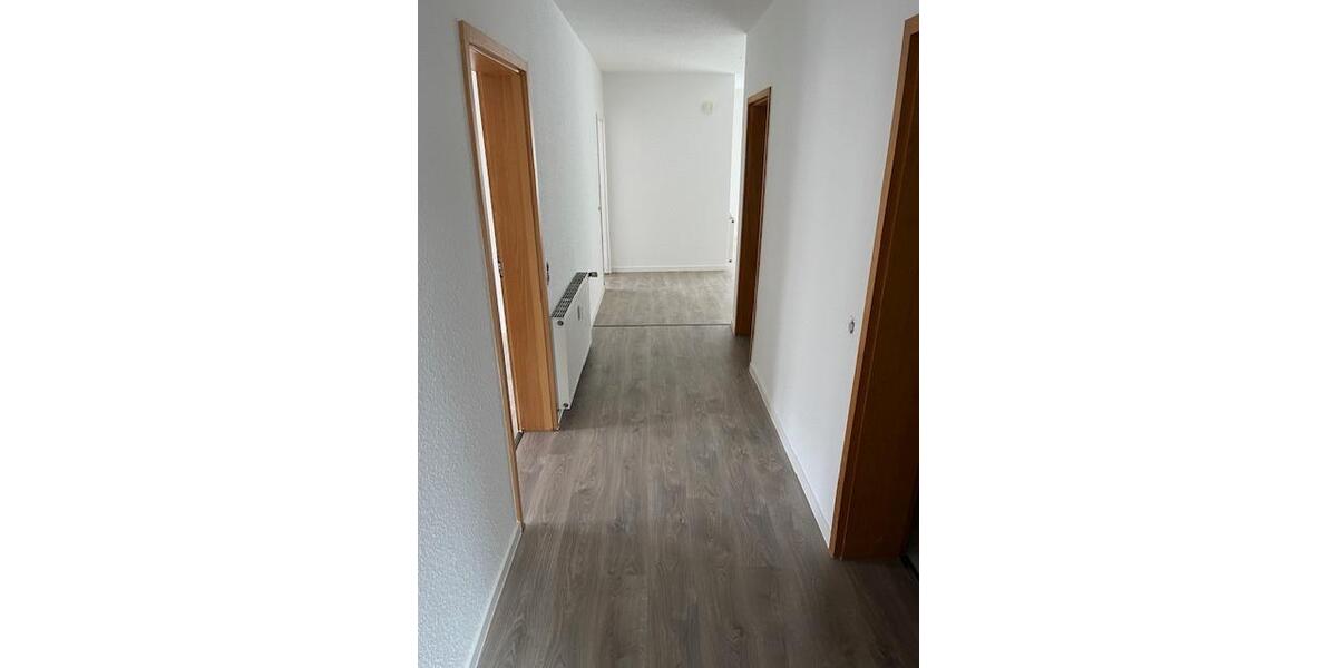 Dachgeschoßwohnung Wolfsburg Ehmen - 4 Zimmer, 116 m&sup2;, 900&euro; | Angebot:25989545