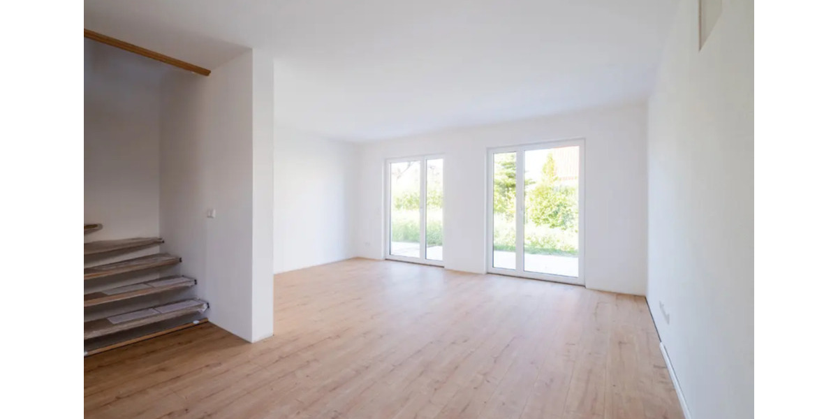 Doppelhaushälfte Germering - 7 Zimmer, 118 m&sup2;, 2.950&euro; | Angebot:25258100