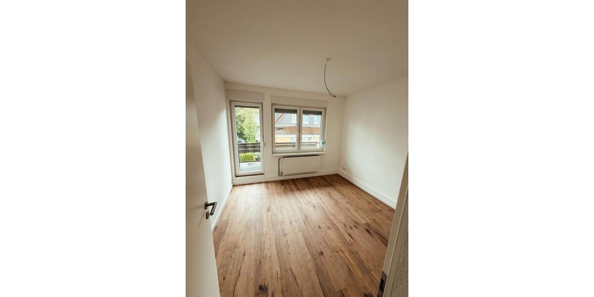 Etagenwohnung Olpe - 5 Zimmer, 130 m&sup2;, 1.380&euro; | Angebot:26633966