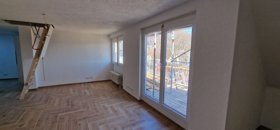 Neu sanierte grosse 3+-Zimmer Whg. Zentrum Grenzach mit BalkonLift - nagelneue Küche - Etagenwohnung Grenzach-Wyhlen Wyhlen | Angebot:26217196