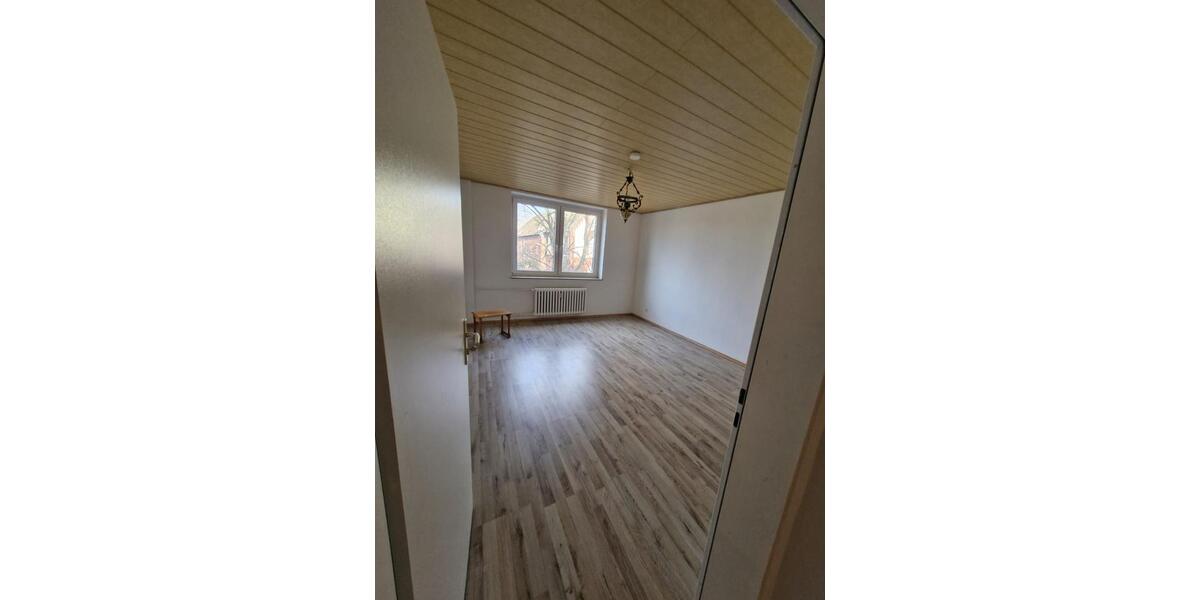 Etagenwohnung Alsdorf - 2 Zimmer, 69 m&sup2;, 630&euro; | Angebot:25988580