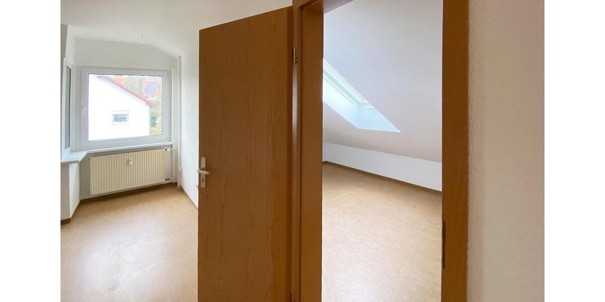 Dachgeschoßwohnung Bad Zwesten - 1 Zimmer, 26 m&sup2;, 305&euro; | Angebot:26547116
