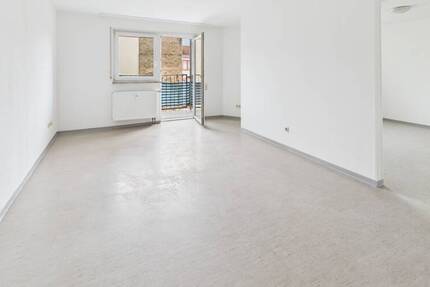 Helle und ruhige Wohnung mit Fahrstuhl im T-Quadrat