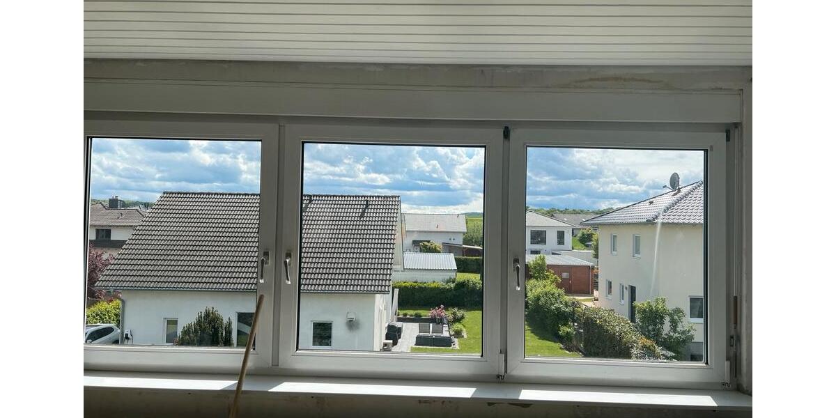 Dachgeschoßwohnung Idstein - 4 Zimmer, 108 m&sup2;, 1.100&euro; | Angebot:26578821