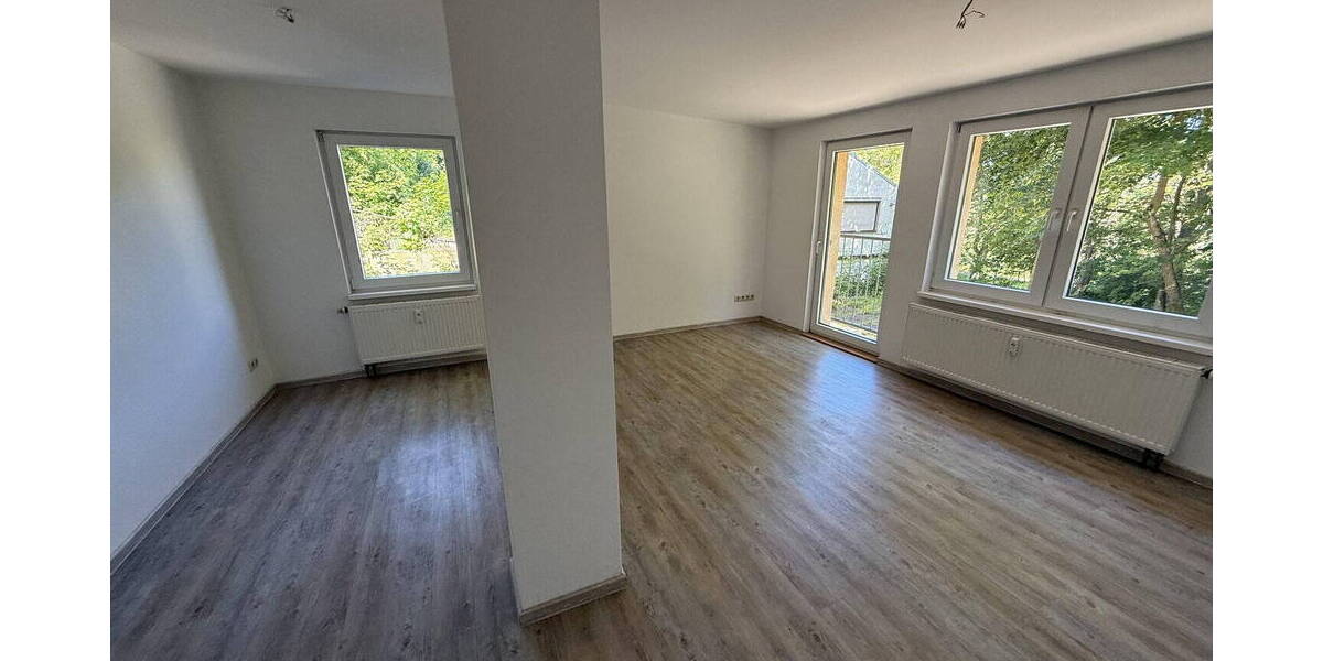 Etagenwohnung Naumburg (Saale) Naumburg - 2 Zimmer, 71 m&sup2;, 442&euro; | Angebot:26749905