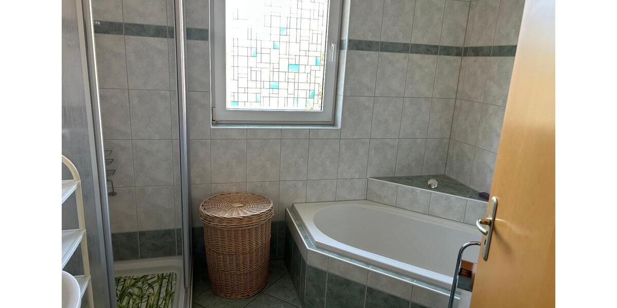 Etagenwohnung Cottbus Merzdorf - 5 Zimmer, 119 m&sup2;, 1.350&euro; | Angebot:25343873